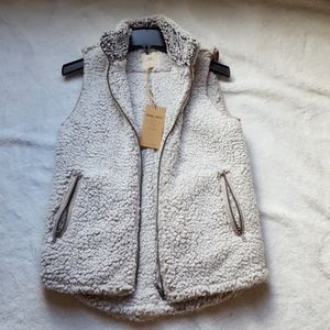 Sherpa Vest